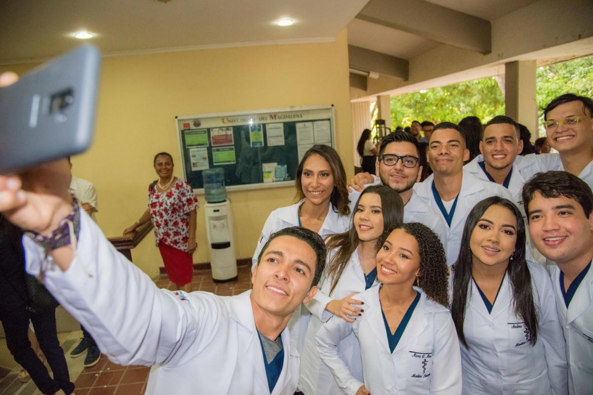 Estudiantes de Medicina de la Universidad del Magdalena. 